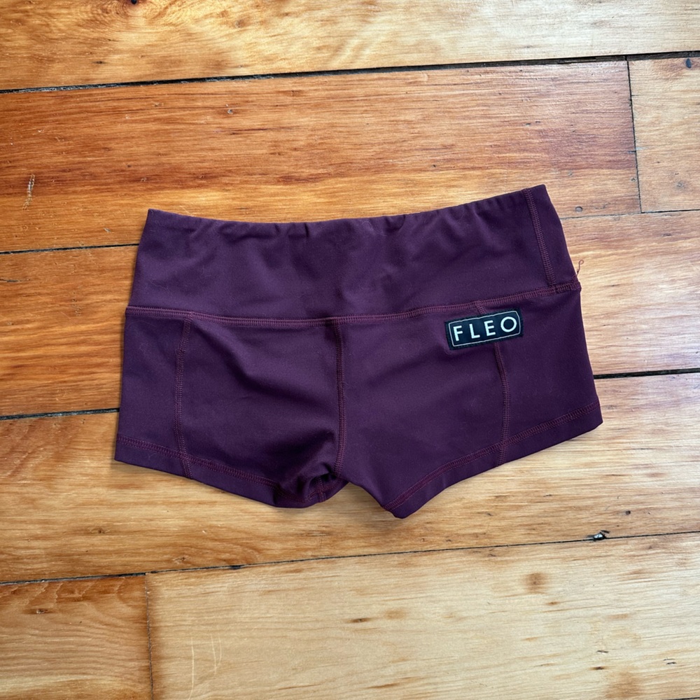 Fleo mini shorts